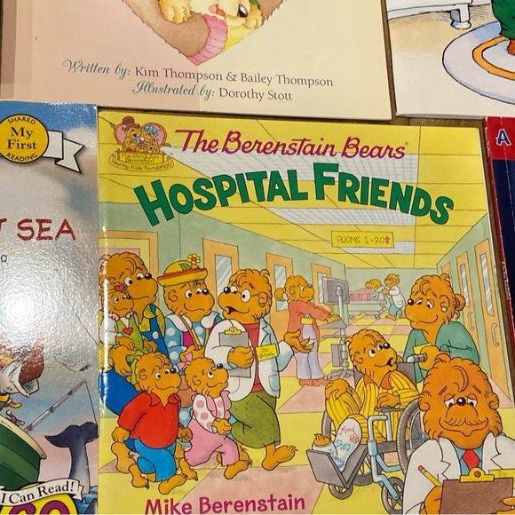 10 Assorted Children’s Books Pre-Owned Very Good Condition - Picture 10 of 11